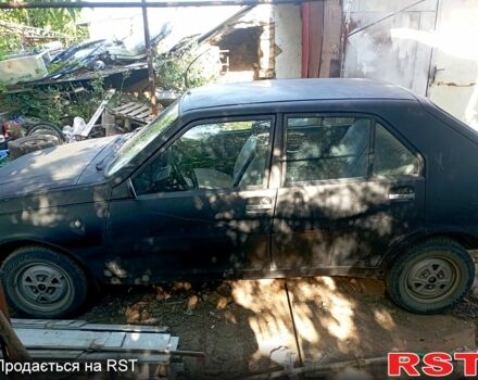 Черный Рено 14, объемом двигателя 1.2 л и пробегом 0 тыс. км за 600 $, фото 5 на Automoto.ua
