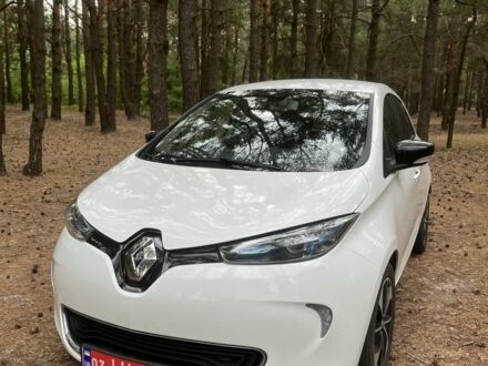 Белый Рено 17, объемом двигателя 0 л и пробегом 140 тыс. км за 9618 $, фото 1 на Automoto.ua