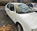 Білий Рено 19, об'ємом двигуна 1.4 л та пробігом 1000 тис. км за 703 $, фото 6 на Automoto.ua