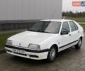 Білий Рено 19, об'ємом двигуна 1.8 л та пробігом 280 тис. км за 1200 $, фото 7 на Automoto.ua