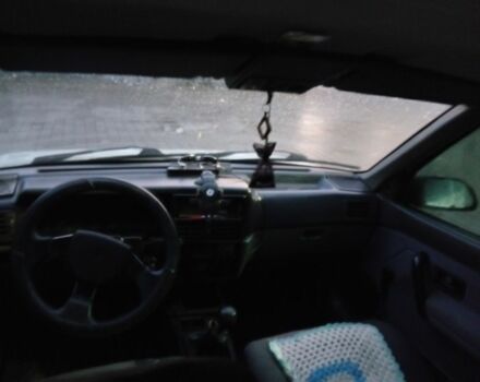 Белый Рено 19, объемом двигателя 0 л и пробегом 379 тыс. км за 1000 $, фото 5 на Automoto.ua