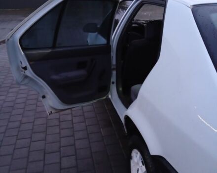 Белый Рено 19, объемом двигателя 0 л и пробегом 379 тыс. км за 1000 $, фото 9 на Automoto.ua