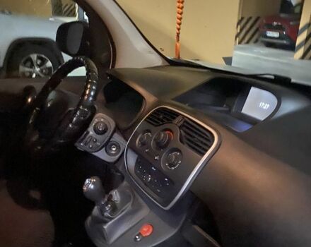 Білий Рено 19, об'ємом двигуна 1.5 л та пробігом 205 тис. км за 9000 $, фото 4 на Automoto.ua