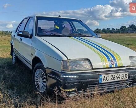 Білий Рено 19, об'ємом двигуна 1.4 л та пробігом 267 тис. км за 1400 $, фото 1 на Automoto.ua
