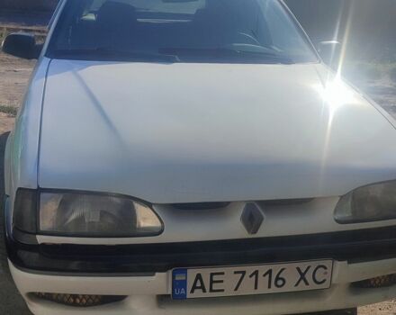 Белый Рено 19, объемом двигателя 1.4 л и пробегом 85 тыс. км за 1800 $, фото 1 на Automoto.ua