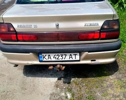 Бежевий Рено 19, об'ємом двигуна 1.4 л та пробігом 300 тис. км за 1350 $, фото 1 на Automoto.ua
