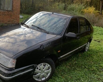 Рено 19 1990 в Тернополе на Automoto.ua Черный Рено 19, объемом двигателя 1.7 л и пробегом 377 тыс. км за 800 $, фото 6 на Automoto.ua