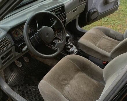 Рено 19 1990 в Тернополе на Automoto.ua Черный Рено 19, объемом двигателя 1.7 л и пробегом 377 тыс. км за 800 $, фото 11 на Automoto.ua