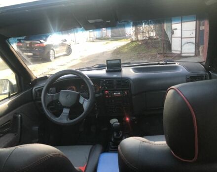 Чорний Рено 19, об'ємом двигуна 1.8 л та пробігом 197 тис. км за 1399 $, фото 8 на Automoto.ua