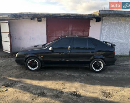 Чорний Рено 19, об'ємом двигуна 1.8 л та пробігом 197 тис. км за 1399 $, фото 3 на Automoto.ua