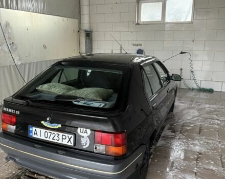 Чорний Рено 19, об'ємом двигуна 1.7 л та пробігом 400 тис. км за 1302 $, фото 2 на Automoto.ua