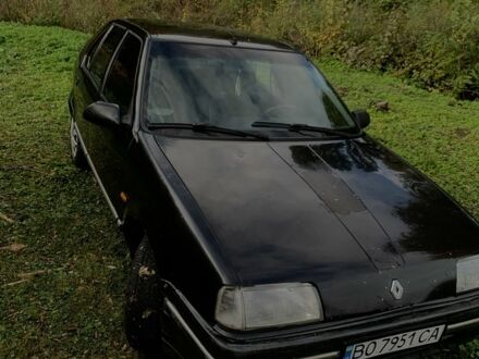 Рено 19 1990 в Тернополе на Automoto.ua Черный Рено 19, объемом двигателя 1.7 л и пробегом 377 тыс. км за 800 $, фото 1 на Automoto.ua