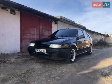 Черный Рено 19, объемом двигателя 1.8 л и пробегом 197 тыс. км за 1399 $, фото 1 на Automoto.ua