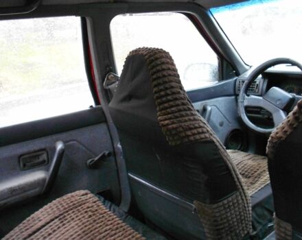 Красный Рено 19, объемом двигателя 1.7 л и пробегом 300 тыс. км за 650 $, фото 3 на Automoto.ua