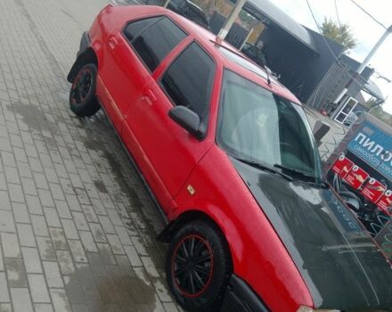 Красный Рено 19, объемом двигателя 1.9 л и пробегом 555 тыс. км за 950 $, фото 3 на Automoto.ua