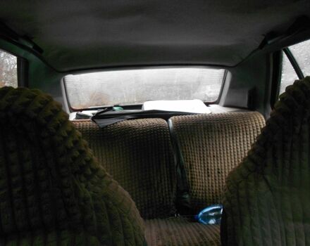 Красный Рено 19, объемом двигателя 1.7 л и пробегом 300 тыс. км за 650 $, фото 2 на Automoto.ua