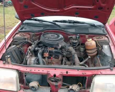 Червоний Рено 19, об'ємом двигуна 0 л та пробігом 122 тис. км за 949 $, фото 6 на Automoto.ua