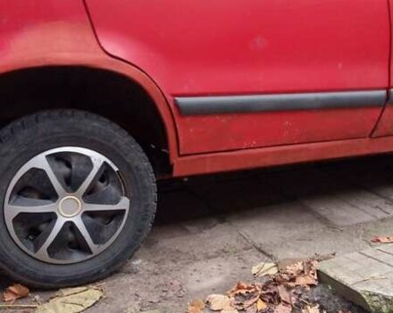 Красный Рено 19, объемом двигателя 1.4 л и пробегом 33 тыс. км за 800 $, фото 6 на Automoto.ua