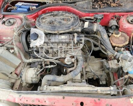 Красный Рено 19, объемом двигателя 7 л и пробегом 310 тыс. км за 381 $, фото 1 на Automoto.ua