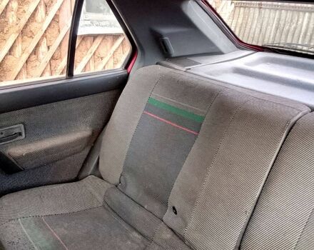 Красный Рено 19, объемом двигателя 1.4 л и пробегом 280 тыс. км за 750 $, фото 5 на Automoto.ua