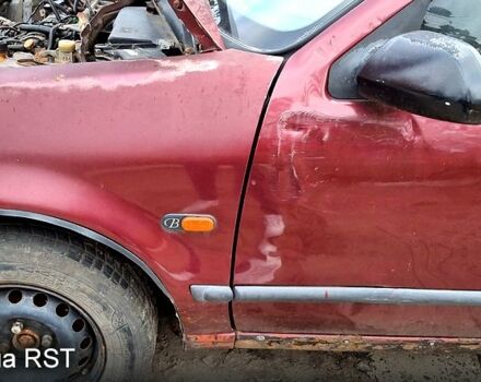 Красный Рено 19, объемом двигателя 1.8 л и пробегом 282 тыс. км за 850 $, фото 2 на Automoto.ua