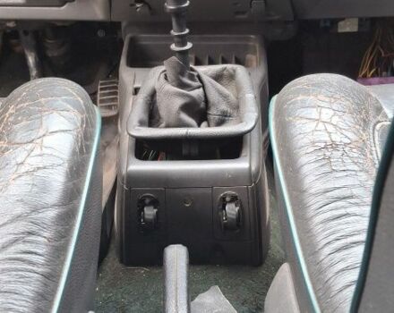 Красный Рено 19, объемом двигателя 1.8 л и пробегом 282 тыс. км за 850 $, фото 11 на Automoto.ua