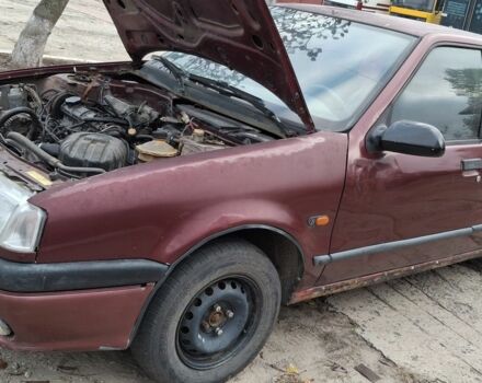 Красный Рено 19, объемом двигателя 1.8 л и пробегом 282 тыс. км за 850 $, фото 1 на Automoto.ua