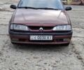 Красный Рено 19, объемом двигателя 1.8 л и пробегом 282 тыс. км за 403 $, фото 1 на Automoto.ua