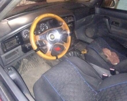 Красный Рено 19, объемом двигателя 1.7 л и пробегом 3 тыс. км за 485 $, фото 6 на Automoto.ua