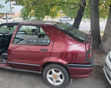 Красный Рено 19, объемом двигателя 1.7 л и пробегом 343 тыс. км за 2100 $, фото 3 на Automoto.ua