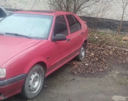 Красный Рено 19, объемом двигателя 1.7 л и пробегом 3 тыс. км за 605 $, фото 11 на Automoto.ua