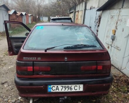Червоний Рено 19, об'ємом двигуна 1.7 л та пробігом 333 тис. км за 950 $, фото 1 на Automoto.ua