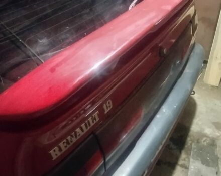 Красный Рено 19, объемом двигателя 1.7 л и пробегом 3 тыс. км за 406 $, фото 2 на Automoto.ua