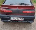 Красный Рено 19, объемом двигателя 1.8 л и пробегом 199 тыс. км за 800 $, фото 3 на Automoto.ua