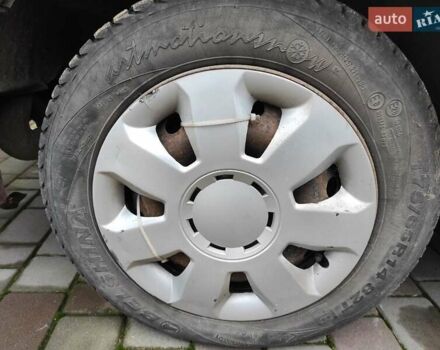 Красный Рено 19, объемом двигателя 1.72 л и пробегом 223 тыс. км за 1600 $, фото 22 на Automoto.ua