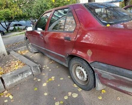 Красный Рено 19, объемом двигателя 1.4 л и пробегом 235 тыс. км за 900 $, фото 2 на Automoto.ua