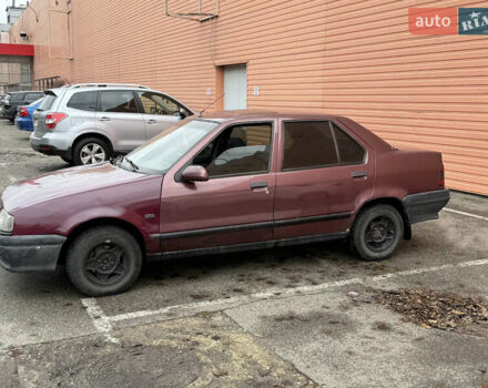 Красный Рено 19, объемом двигателя 1.72 л и пробегом 300 тыс. км за 1000 $, фото 3 на Automoto.ua