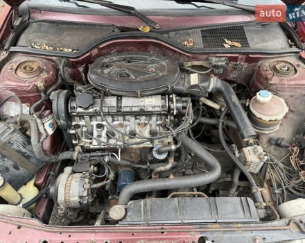 Красный Рено 19, объемом двигателя 1.72 л и пробегом 300 тыс. км за 1000 $, фото 11 на Automoto.ua