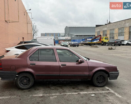 Красный Рено 19, объемом двигателя 1.72 л и пробегом 300 тыс. км за 1000 $, фото 7 на Automoto.ua