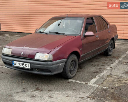 Красный Рено 19, объемом двигателя 1.72 л и пробегом 300 тыс. км за 1000 $, фото 2 на Automoto.ua