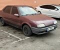 Красный Рено 19, объемом двигателя 1.7 л и пробегом 300 тыс. км за 1000 $, фото 1 на Automoto.ua