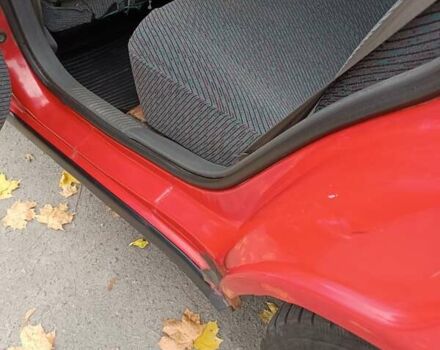 Червоний Рено 19, об'ємом двигуна 1.4 л та пробігом 230 тис. км за 2000 $, фото 6 на Automoto.ua