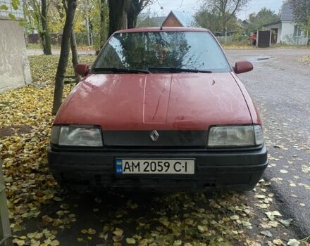 Красный Рено 19, объемом двигателя 1.8 л и пробегом 1000 тыс. км за 478 $, фото 1 на Automoto.ua