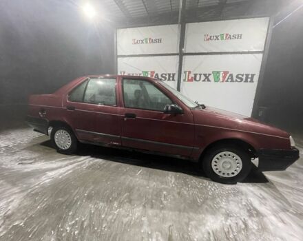 Красный Рено 19, объемом двигателя 1.4 л и пробегом 200 тыс. км за 300 $, фото 3 на Automoto.ua