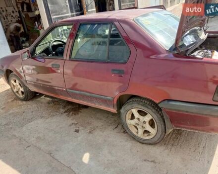 Красный Рено 19, объемом двигателя 1.8 л и пробегом 363 тыс. км за 900 $, фото 4 на Automoto.ua