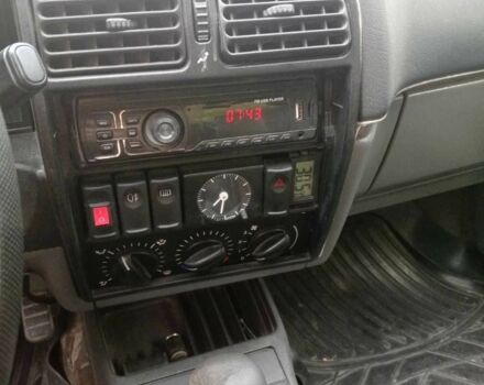 Червоний Рено 19, об'ємом двигуна 1.4 л та пробігом 300 тис. км за 700 $, фото 1 на Automoto.ua