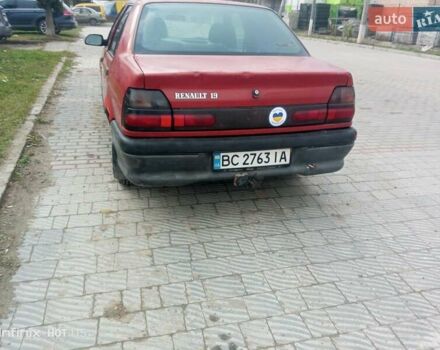 Червоний Рено 19, об'ємом двигуна 1.39 л та пробігом 293 тис. км за 750 $, фото 1 на Automoto.ua