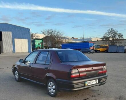 Красный Рено 19, объемом двигателя 1.7 л и пробегом 307 тыс. км за 1200 $, фото 11 на Automoto.ua