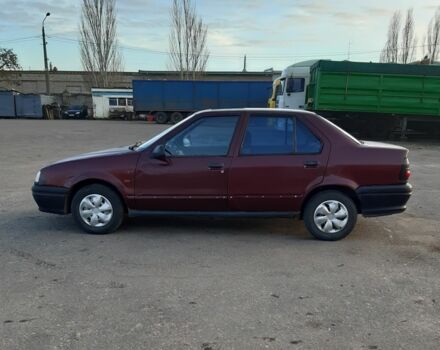 Красный Рено 19, объемом двигателя 1.7 л и пробегом 307 тыс. км за 1200 $, фото 2 на Automoto.ua