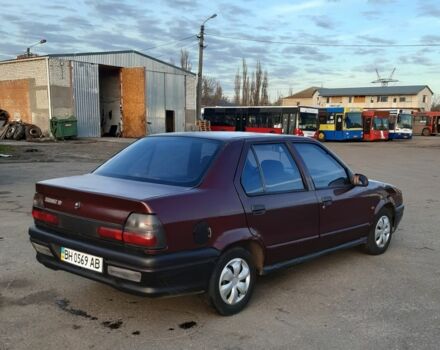 Красный Рено 19, объемом двигателя 1.7 л и пробегом 307 тыс. км за 1200 $, фото 7 на Automoto.ua